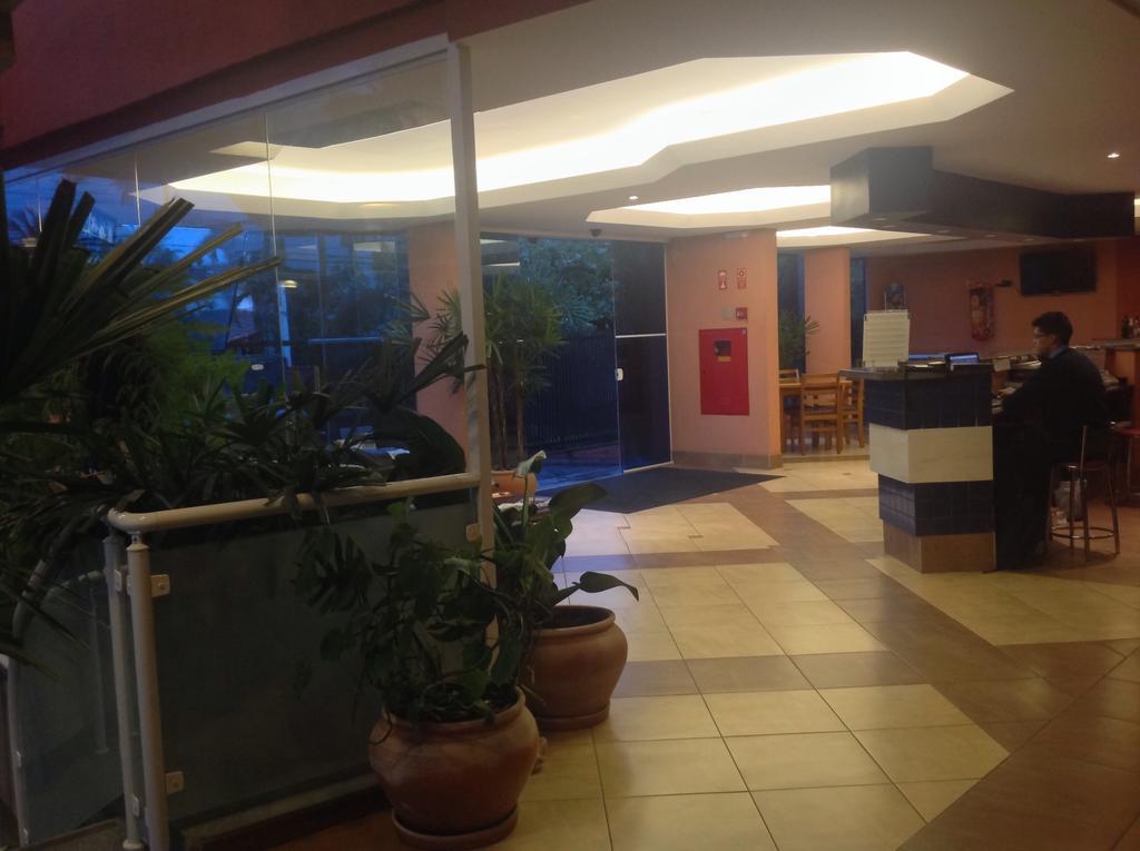 גוארויה Hotel Santamaria מראה חיצוני תמונה